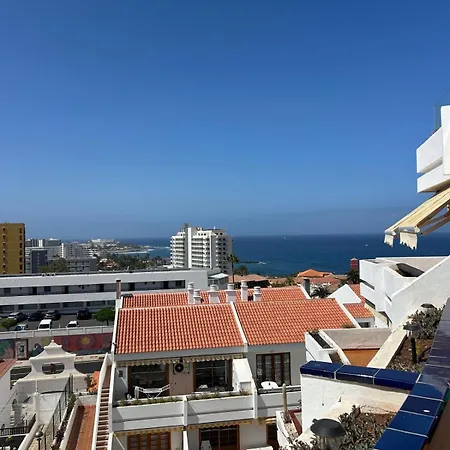 662 - Garden - 1 Bedroom With Terrace