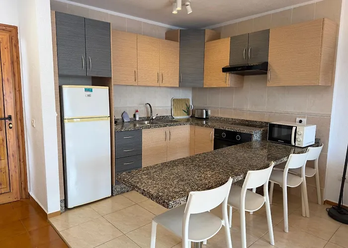 662 - Garden - 1 Bedroom With Terrace Apartment